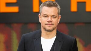 Matt Damon: Netflix Muốn Lặp Lại Cốt Truyện Vì Khán Giả Mải Mê Điện Thoại