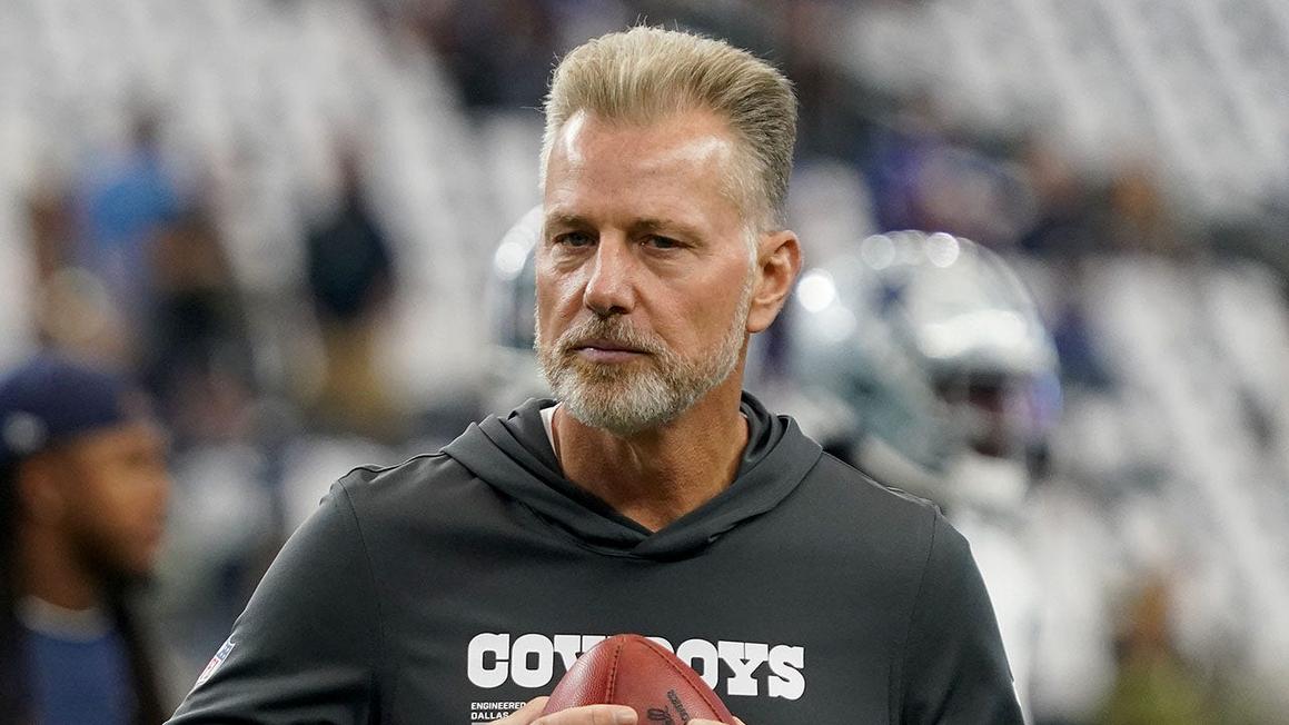 Đội Dallas Cowboys thay đổi ban huấn luyện sau mùa giải tệ hại 1 matt eberflus looks on giants cowboys