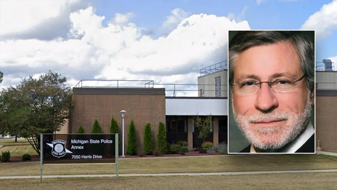 Thẩm phán liên bang bị cáo buộc 'say xỉn nặng' khi gây tai nạn 1 mi judge drunk driving arrest