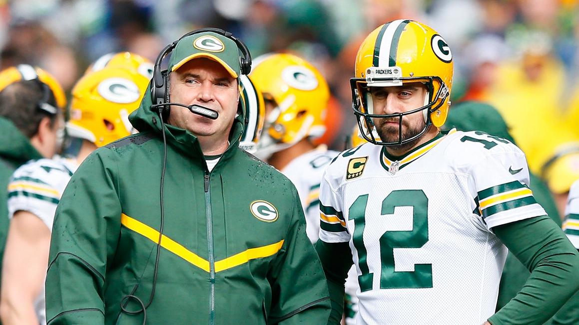 mike mccarthy aaron rodgers sideline 12426