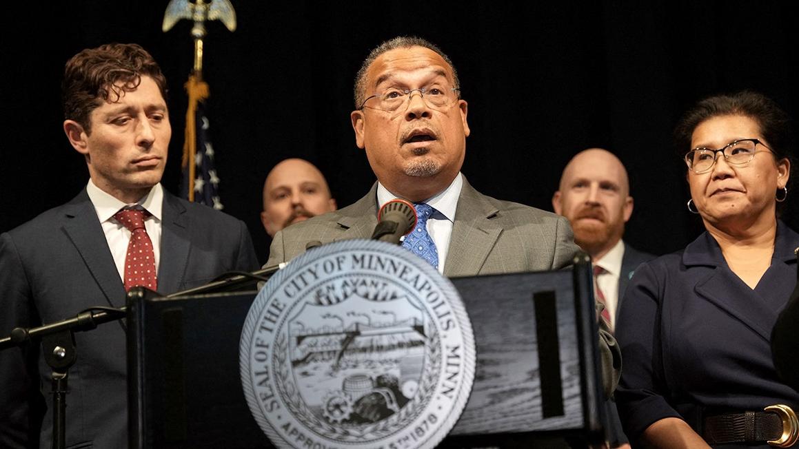 Dân Biểu Đảng Dân Chủ Yêu Cầu Điều Tra Vụ Bộ Tư Pháp Thời Trump Theo Dõi Chủ Tịch Fed Powell 1 minnesota attorney general keith ellison