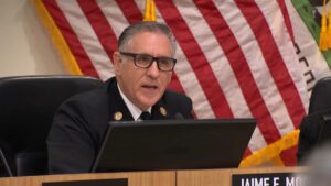 Trưởng phòng cứu hỏa Los Angeles thừa nhận chỉnh sửa báo cáo sau vụ cháy rừng Palisades