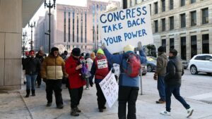 Biểu tình chống ICE tại Minnesota trong trận đấu NBA