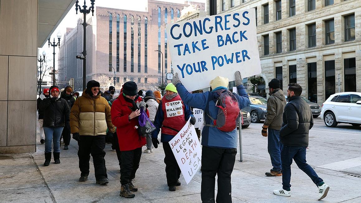 nba fans anti ice 012526 3