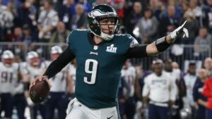 Cựu Vô địch Super Bowl Nick Foles ‘đá xoáy’ Patriots, Broncos đối đầu trong trận chung kết