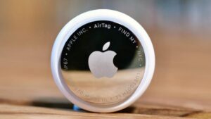 Apple ra mắt AirTag thế hệ thứ hai, cải thiện phạm vi tìm kiếm và âm thanh 2 Apple ra mắt AirTag thế hệ thứ hai, cải thiện phạm vi tìm kiếm và âm thanh