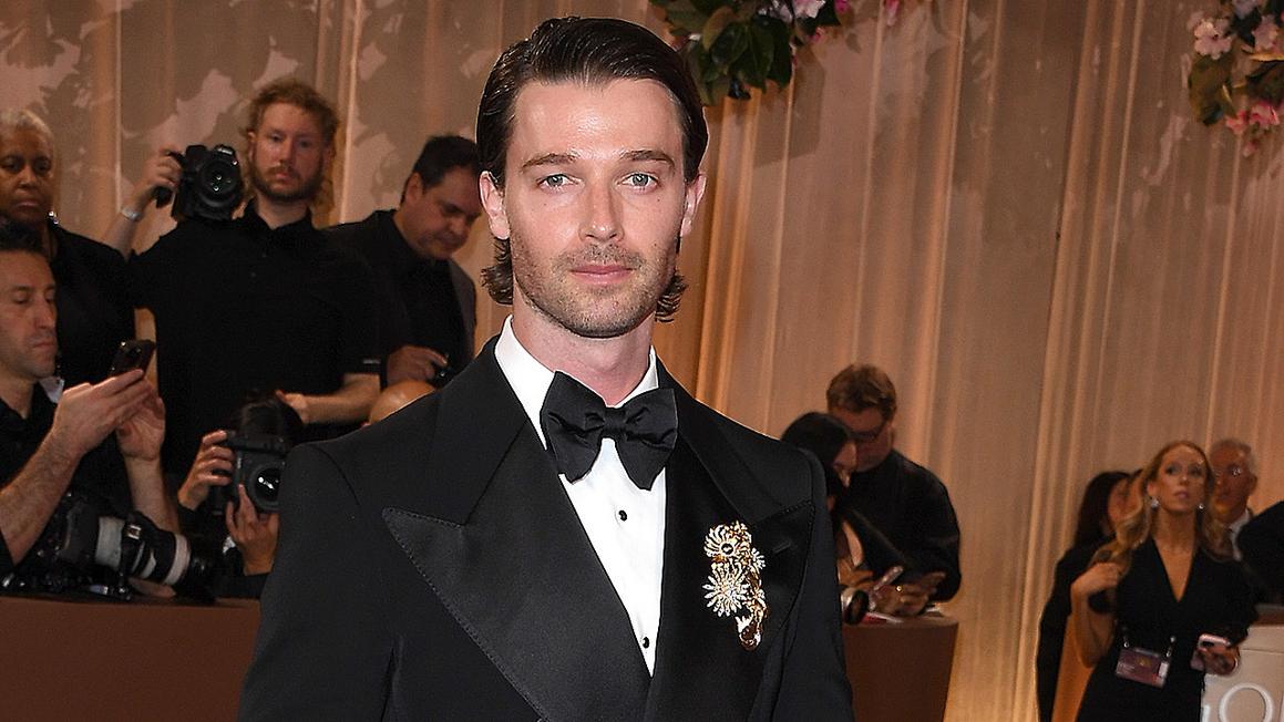 patrick schwarzenegger golden globes 2026