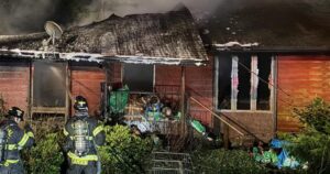 Hỏa hoạn tại nhà dân ở Poulsbo, WA: Khoảng 40 con chó thiệt mạng