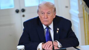 Tổng Thống Donald Trump bình luận về khả năng bắt giữ Tổng Thống Putin