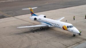 Máy bay thương mại biến mất rồi rơi ở Colombia, 15 người thiệt mạng