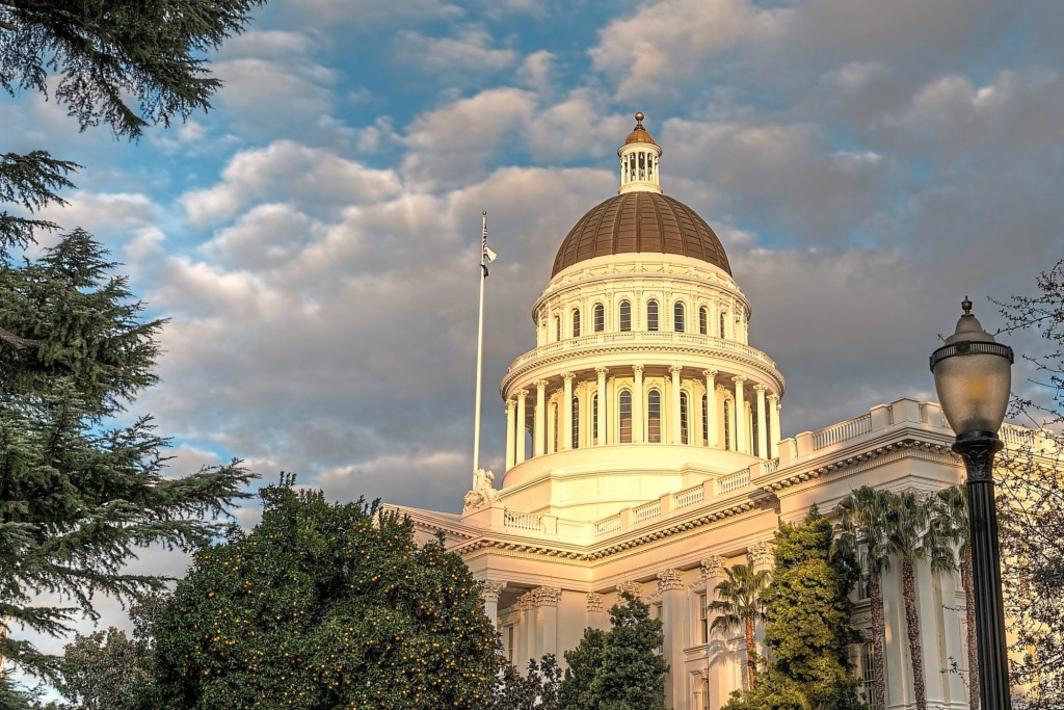 sjm EDIT 0909 1048874241 1 1055802923