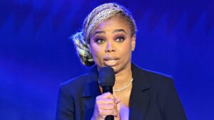 Cựu ngôi sao ESPN tranh cãi trên mạng xã hội về quyết định HLV trưởng của Atlanta Falcons