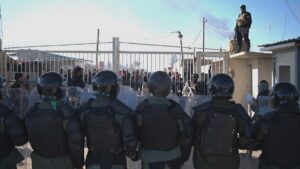 Tù binh IS vượt ngục ở Syria, gây bất ổn an ninh 10 Tù binh IS vượt ngục ở Syria, gây bất ổn an ninh