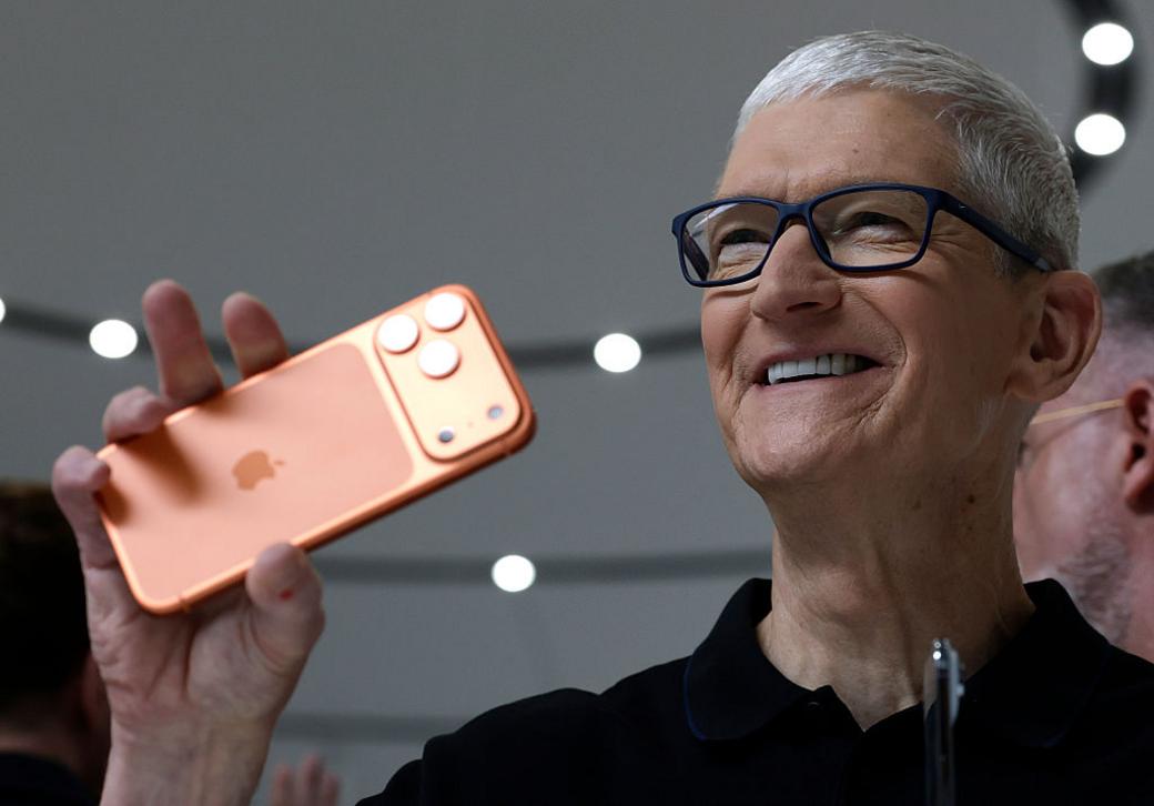 tim cook iphone GettyImages 2234563479