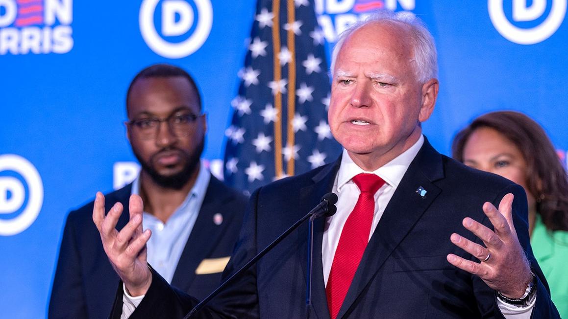 Dự luật Thượng viện nhắm vào 'gian lận lan tràn' kiểu Minnesota, yêu cầu tội phạm hoàn trả tiền thuế 1 tim walz 2