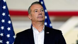 Thẩm phán Liên bang rút lại lời đe dọa bắt giữ Lãnh đạo ICE vì vi phạm lệnh tòa