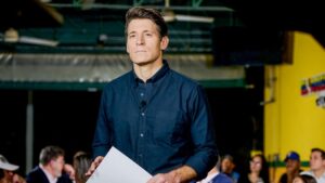 Nhà sản xuất kỳ cựu của CBS Evening News bị sa thải sau vài ngày cải tổ