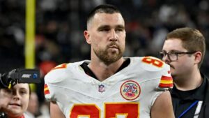 Ngôi sao bóng bầu dục Travis Kelce cân nhắc giải nghệ sau mùa giải 'khó khăn' 9 Ngôi sao bóng bầu dục Travis Kelce cân nhắc giải nghệ sau mùa giải ‘khó khăn’