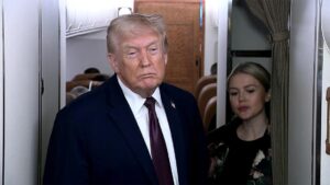 Tổng Thống Trump: Quốc Phòng Greenland Chỉ Có 'Hai Xe Trượt Tuyết Chó' 28 Tổng Thống Trump: Quốc Phòng Greenland Chỉ Có ‘Hai Xe Trượt Tuyết Chó’