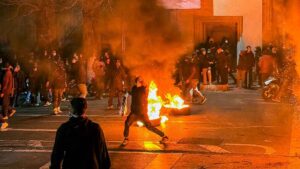 Chuyên gia: Buổi họp về Iran của Tổng Thống Donald Trump có thể là ‘chiến dịch đánh lừa’