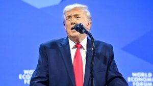 Tổng Thống Donald Trump Cảnh Báo Về Gian Lận và Vấn Đề Nhập Cư Từ ‘Xã Hội Thất Bại’