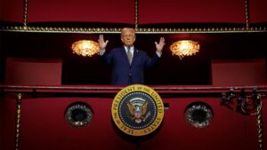 Nhạc sĩ đoạt giải Oscar rút lui khỏi buổi biểu diễn tại Trung tâm Kennedy vì ‘xung đột’ với lãnh đạo