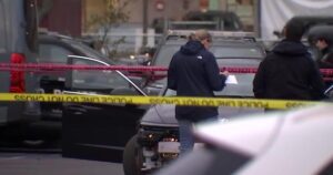 Giới Chức Washington Kêu Gọi Điều Tra Vụ Nổ Súng Của Cảnh Sát Biên Phòng tại Portland