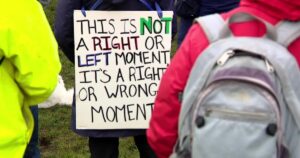 Hàng ngàn người biểu tình tại Seattle phản đối chính sách di trú của ICE