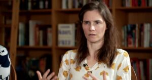 Amanda Knox chia sẻ về phim tài liệu mới, đối mặt với người từng đưa cô vào tù