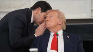 Tổng Thống Trump ca ngợi Thượng Nghị sĩ Rubio là "cố vấn ngoại giao" 30 Tổng Thống Trump ca ngợi Thượng Nghị sĩ Rubio là “cố vấn ngoại giao”