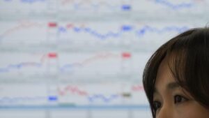 Thị trường châu Á chao đảo sau khi Phố Wall hạ nhiệt