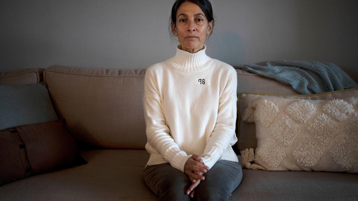 Hồi ký của mẹ có con bị Hamas bắt cóc sắp ra mắt 1