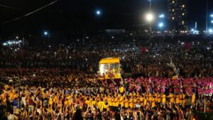 Người Công giáo Philippines Biểu tình trong Lễ hội Tôn giáo Lớn 7 Người Công giáo Philippines Biểu tình trong Lễ hội Tôn giáo Lớn