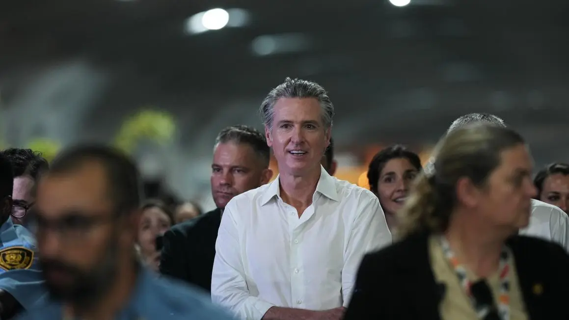 Thống Đốc California Gavin Newsom Sẽ Đọc Diễn Văn Cuối Cùng