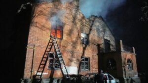 Nga tuyên bố sử dụng tên lửa đạn đạo Oreshnik mới chống lại Ukraine 6 Nga tuyên bố sử dụng tên lửa đạn đạo Oreshnik mới chống lại Ukraine