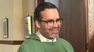 Nhà thờ Minneapolis tổ chức lễ ‘Than khóc và Hy vọng’ giữa làn sóng di dân