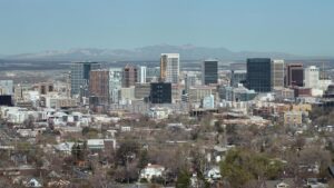 Phụ nữ Utah tin vào ‘Ngày Tận Thế’ bị bắt tại Croatia