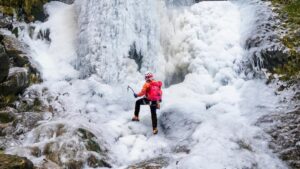 Nước Anh Sẵn Sàng Đón Bão Tuyết Lớn Giữa Đợt Không Khí Lạnh Kéo Dài