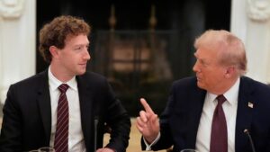 Tổng Thống Donald Trump đối mặt với bài toán nhà ở tại Diễn đàn Kinh tế Thế giới