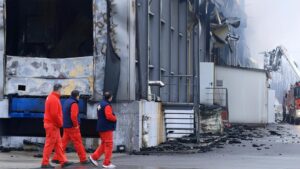 Bốn người thiệt mạng trong vụ nổ và cháy tại nhà máy bánh quy ở Hy Lạp