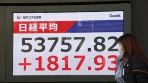 Thị trường thế giới trái chiều, Tokyo lập kỷ lục mới