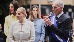 Doanh nhân được Tổng thống Trump ủng hộ, Nasry Asfura, nhậm chức Tổng thống Honduras