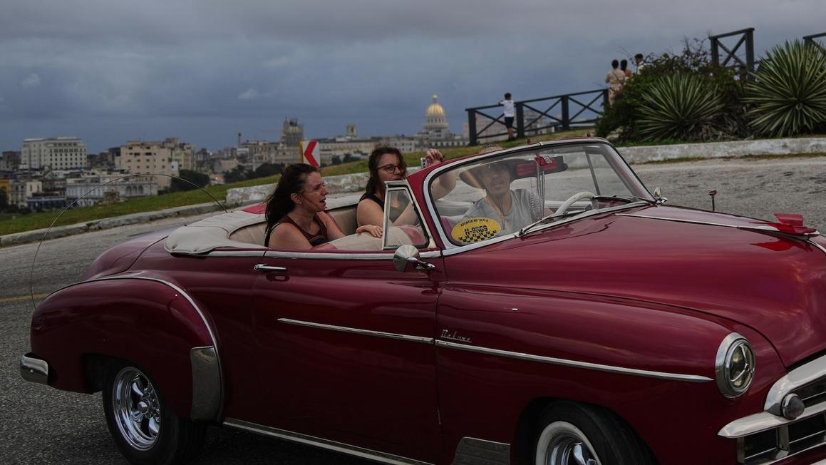 Du lịch Cuba sụt giảm mạnh khi căng thẳng với Mỹ gia tăng 1