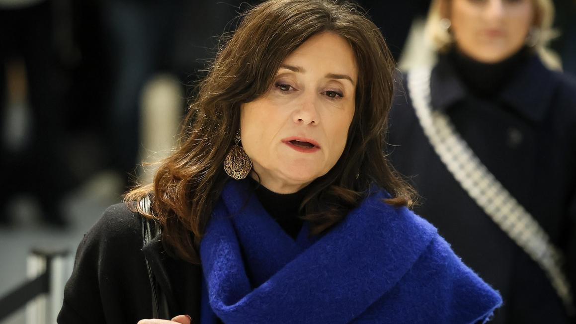 Nữ Nghị Sĩ Pháp Kể Lại Cơn Ám Ảnh Trong Phiên Tòa Xét Xử Cựu Thượng Nghị Sĩ Buôn Lậu Ma Túy 1