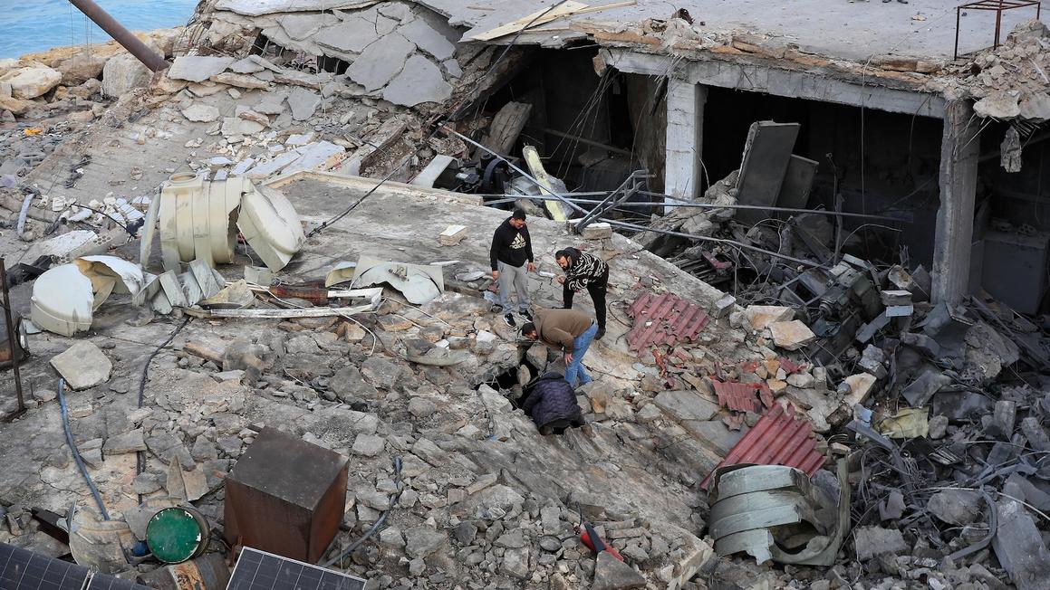 Israel tấn công Liban trước cuộc họp về giải trừ quân bị 1