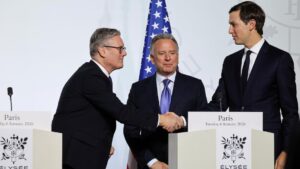 Đồng minh Ukraine thảo luận về đảm bảo an ninh sau 4 năm chiến tranh 2 Đồng minh Ukraine thảo luận về đảm bảo an ninh sau 4 năm chiến tranh