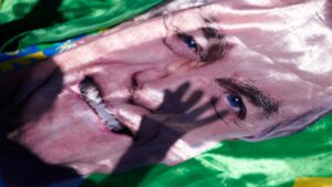 Cựu Tổng Thống Brazil Bolsonaro xuất viện, trở lại nhà tù