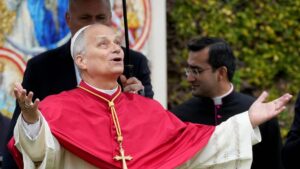 Đức Giáo Hoàng nhận lời mời thăm Peru, ở lại dùng bữa trưa