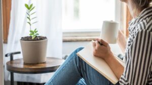 Xu hướng ‘túi đồ’ thay thế điện thoại, giúp cải thiện sức khỏe