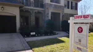 HAR Ngừng Kế Hoạch Thêm Đánh Giá Rủi Ro Lũ Lụt Vào Danh Sách Bất Động Sản